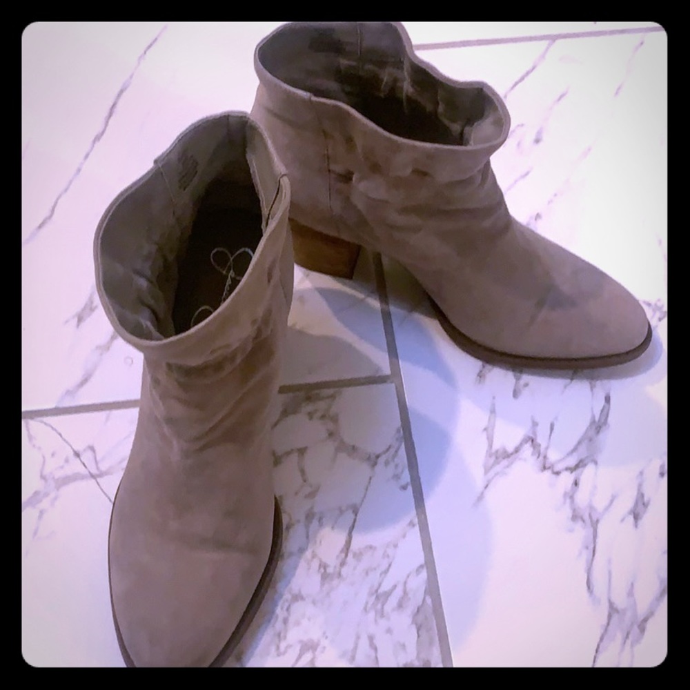 Jessica Simpson Boots